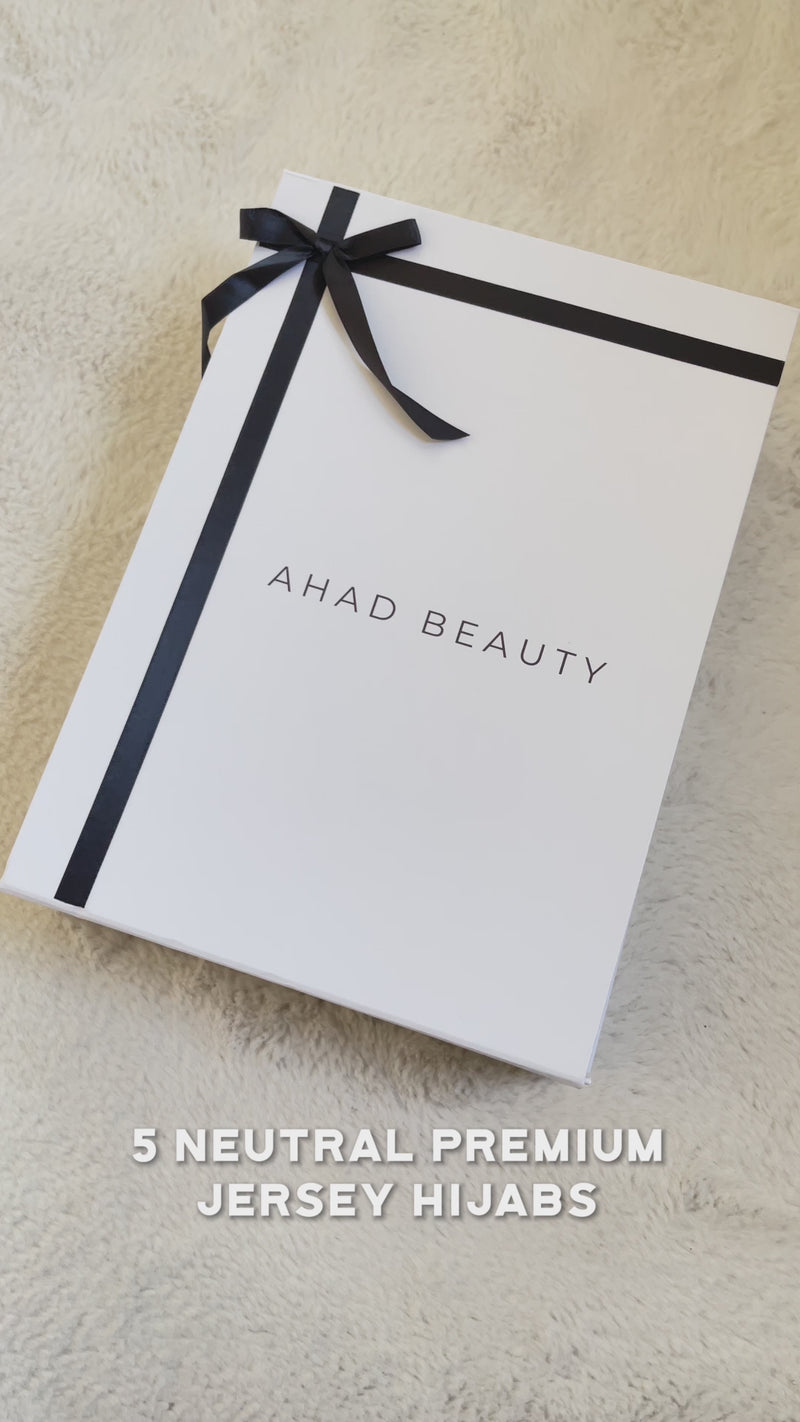 Essential Hijab Box